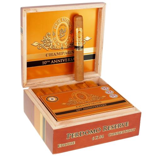 Reserve 10th Anniversary Champagne EpicureÂ